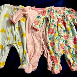 3 babygirl sleeper onesies 0-3 months